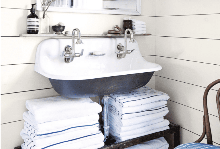 Best Pedestal Sink Storage Ideas for Your Bathroom