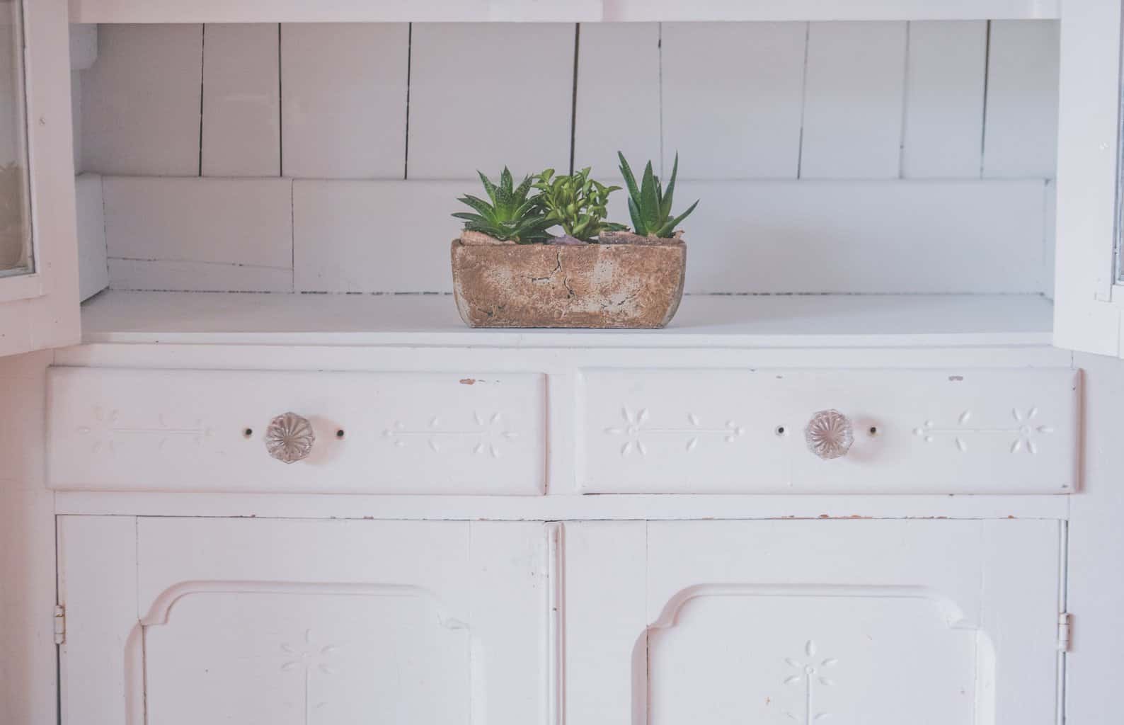 white accent cabinet