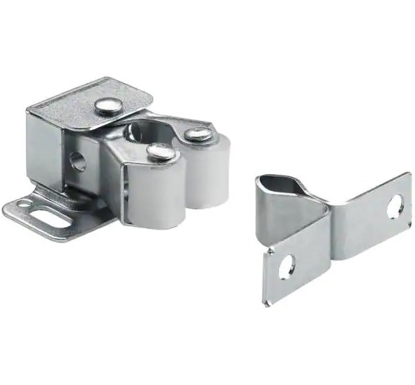 EverBilt Cabinet Latch